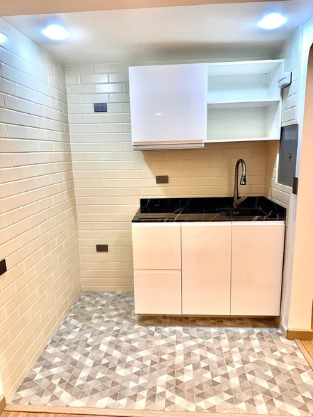 Apartamento remodelado con acabados de lujo en Chicó Norte, junto al Parque de la 93 — foto 8 de 13