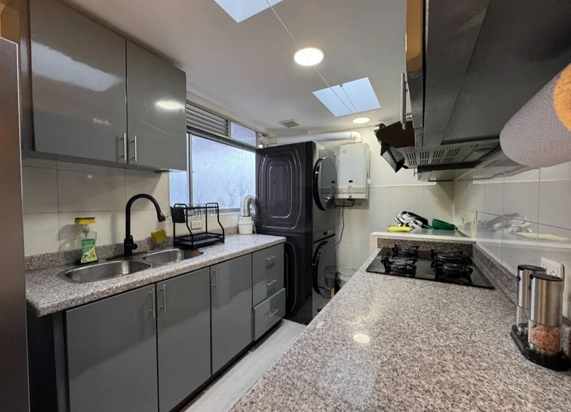 Venta Apto piso 7 exterior Bella Suiza Usaquén Bogotá — foto 6 de 9