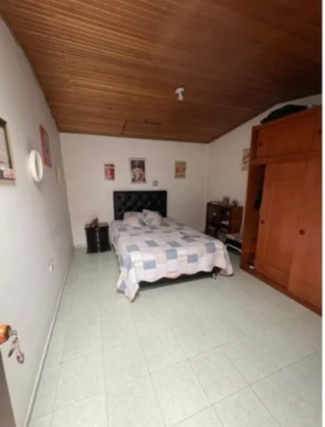 Venta Casa Bodega ubicada en el barrio Carvajal Bogotá — foto 3 de 7