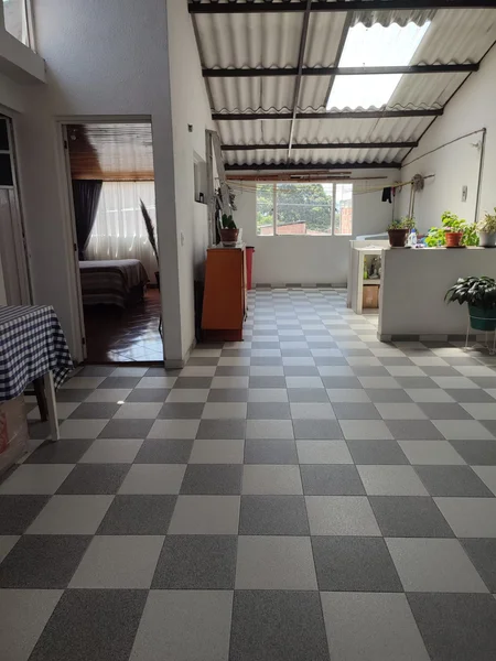 Venta Casa Bodega ubicada en el barrio Carvajal Bogotá — foto 2 de 7