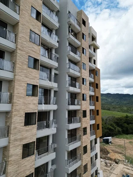 🏢 APARTAESTUDIOS Y APTO 2 ALCOBAS en Fusagasugá, excelente ubicación, entrega inmediata — foto 2 de 10