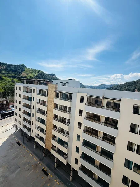 🏦 APARTAMENTOS Y LOCALES EN LA VEGA C/MARCA. Inversión y Valorización, Rentabilidad Alta — foto 5 de 9