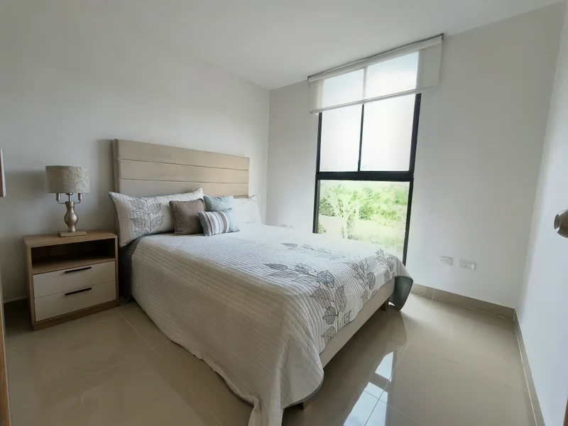 Casa de dos pisos sobre planos en Doral West, Cartagena | 3 habitaciones y 3 baños — foto 9 de 14