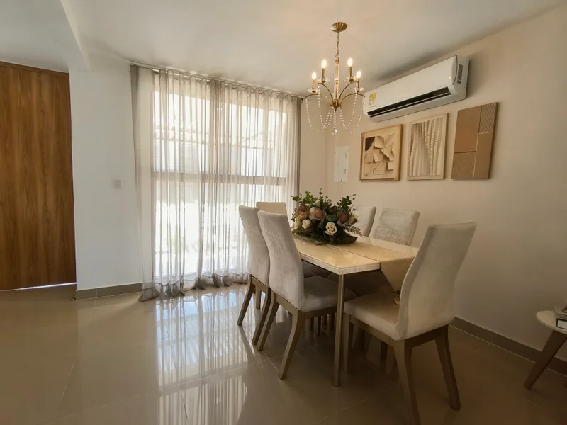 Casa de dos pisos sobre planos en Doral West, Cartagena | 3 habitaciones y 3 baños — foto 5 de 14
