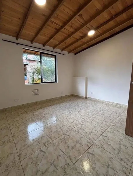 🏡 ¡CASA DE 3 NIVELES EN VENTA EN BARICHARA, SAN ANTONIO DE PRADO! 📍 — foto 2 de 20