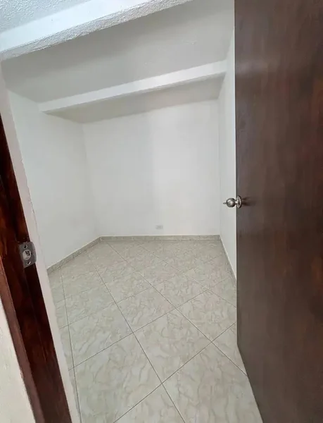 🏡 ¡CASA DE 3 NIVELES EN VENTA EN BARICHARA, SAN ANTONIO DE PRADO! 📍 — foto 4 de 20