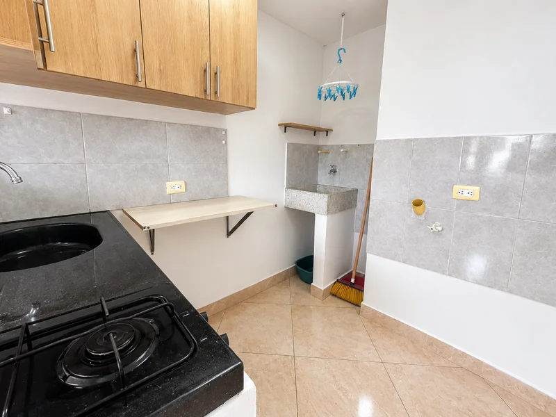 Apartamento en venta en Prado de San Nicolás, Medellín – Piso 9 con ascensor — foto 7 de 17