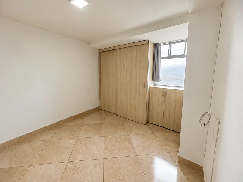 Apartamento en venta en Prado de San Nicolás, Medellín – Piso 9 con ascensor — foto 8 de 17