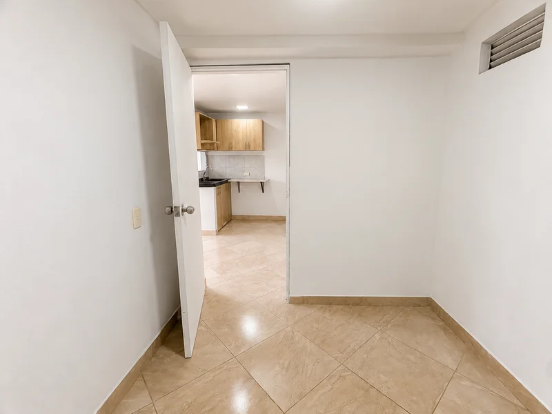 Apartamento en venta en Prado de San Nicolás, Medellín – Piso 9 con ascensor — foto 13 de 17