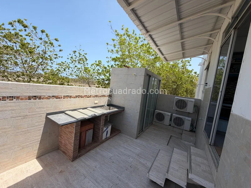 CASA CAMPESTRE,  MARINA PUERTO VELERO (AMARRE INCLUIDO) — foto 4 de 13