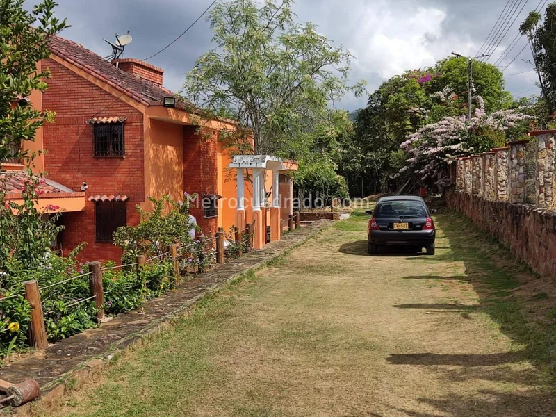 CASA EN LA VEREDA TABOR - SANGIL, SANTANDER — foto 2 de 6