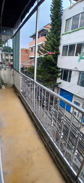 VENDO CASA SECTOR JARDIN AVENIDA IBAGUE — foto 7 de 10