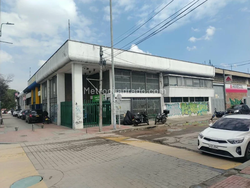Local comercial, la estacion en bogotá