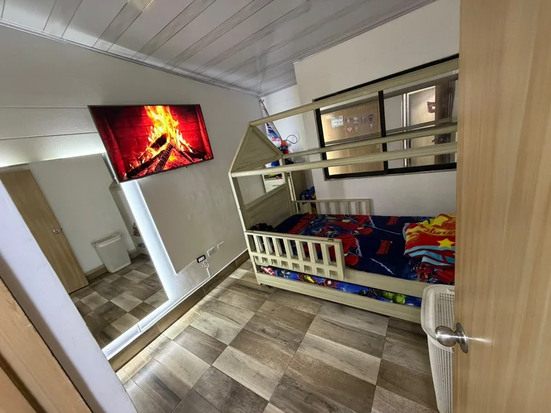 Casa Remodelada en Altos de Tamarindo – Excelente Ubicación en Villa del Rosario — foto 5 de 12