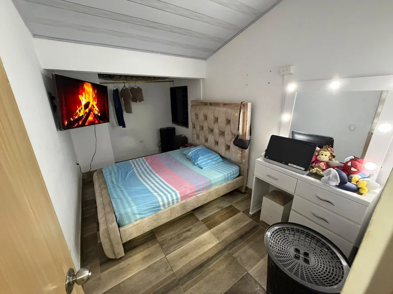 Casa Remodelada en Altos de Tamarindo – Excelente Ubicación en Villa del Rosario — foto 7 de 12